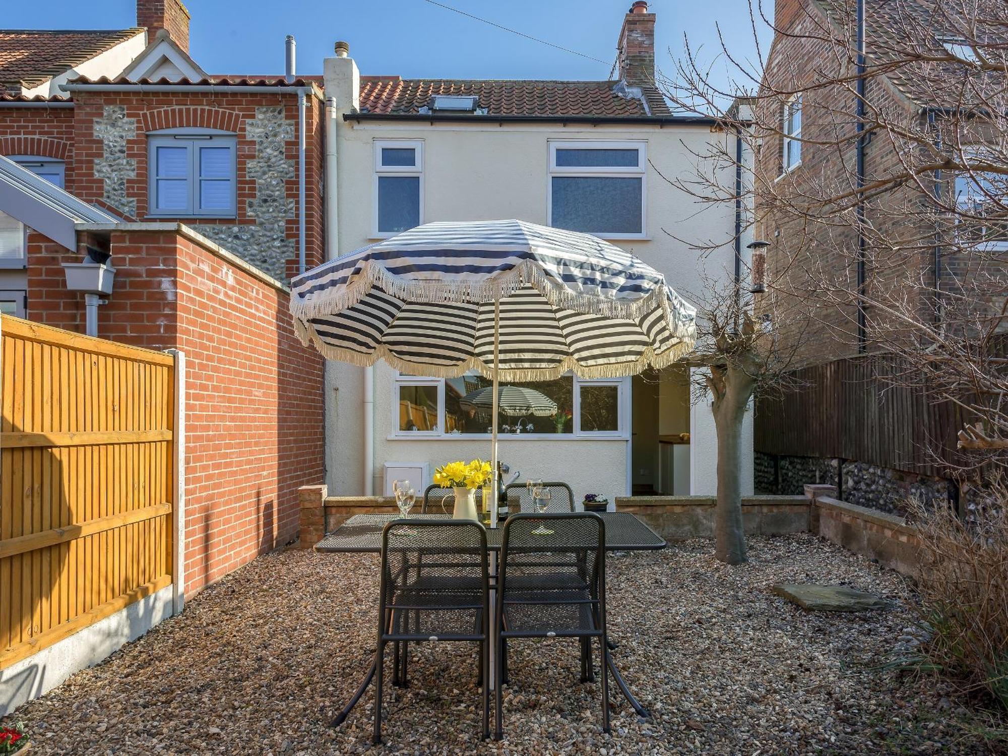 West End Cottage Sheringham Extérieur photo